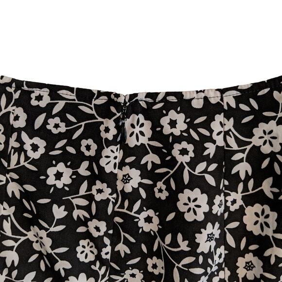 EUC Floral Skirt Black/White Christopher & Banks - Picture 4 of 6